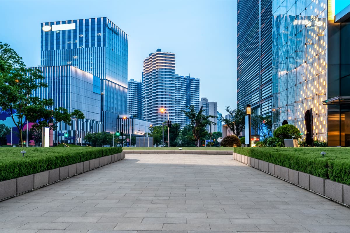 Commercial Land